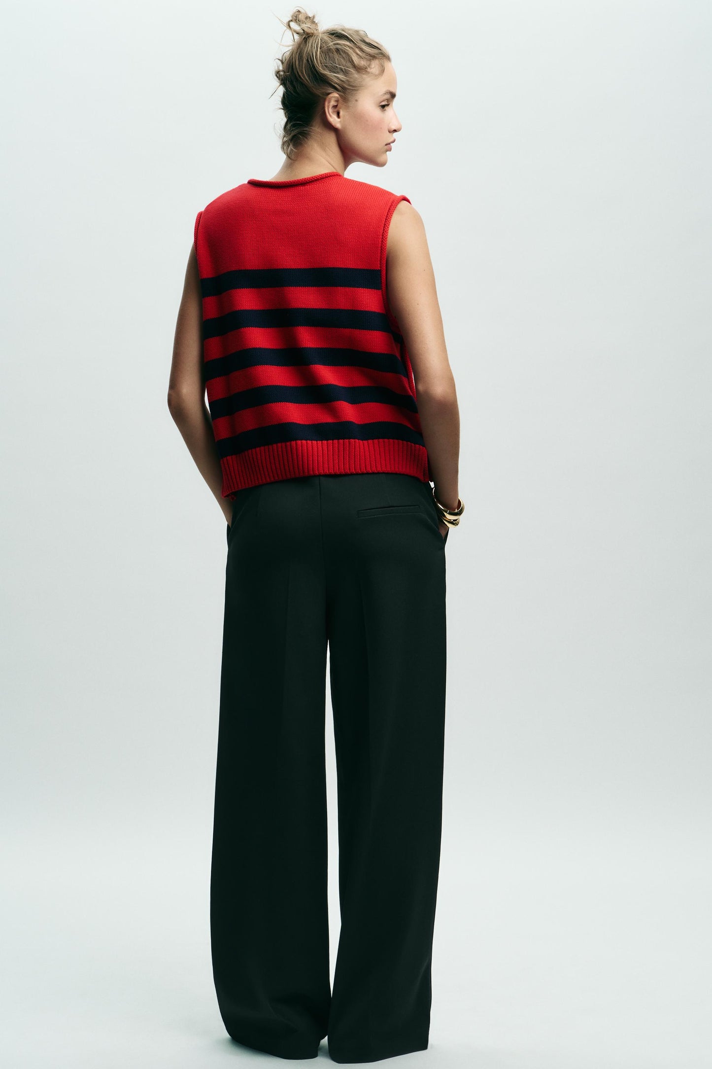 Top Gilet En Maille Boutons Latéraux